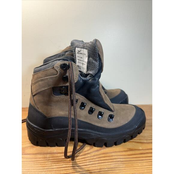 WELLCO MILITARY TRAIL HIKING BOOTS, 87500-OO7, US 4.5 W
